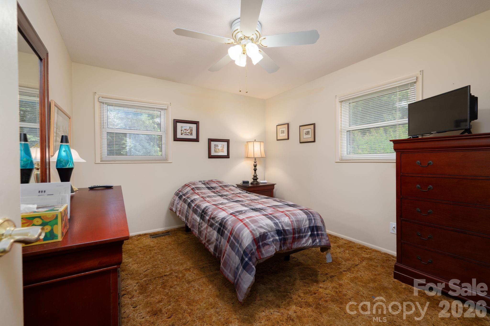 712 Crestwood Avenue Property Photo 14