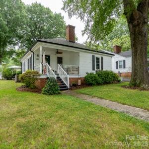 103 Hemlock Avenue Property Photo 3