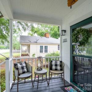 103 Hemlock Avenue Property Photo 6