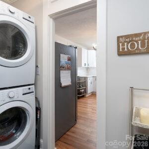 103 Hemlock Avenue Property Photo 12
