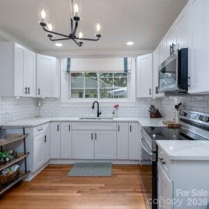 103 Hemlock Avenue Property Photo 16