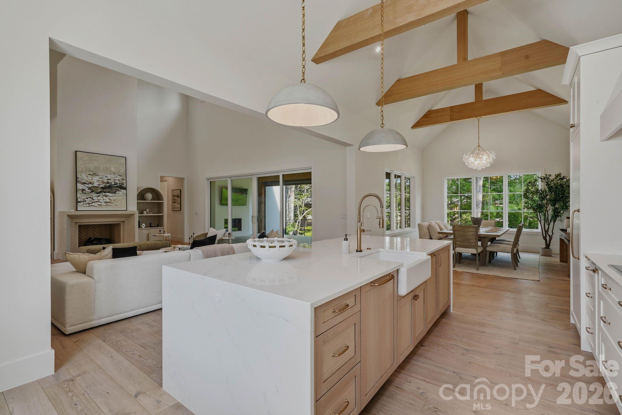 207 Sugar Maple Lane Property Photo 4