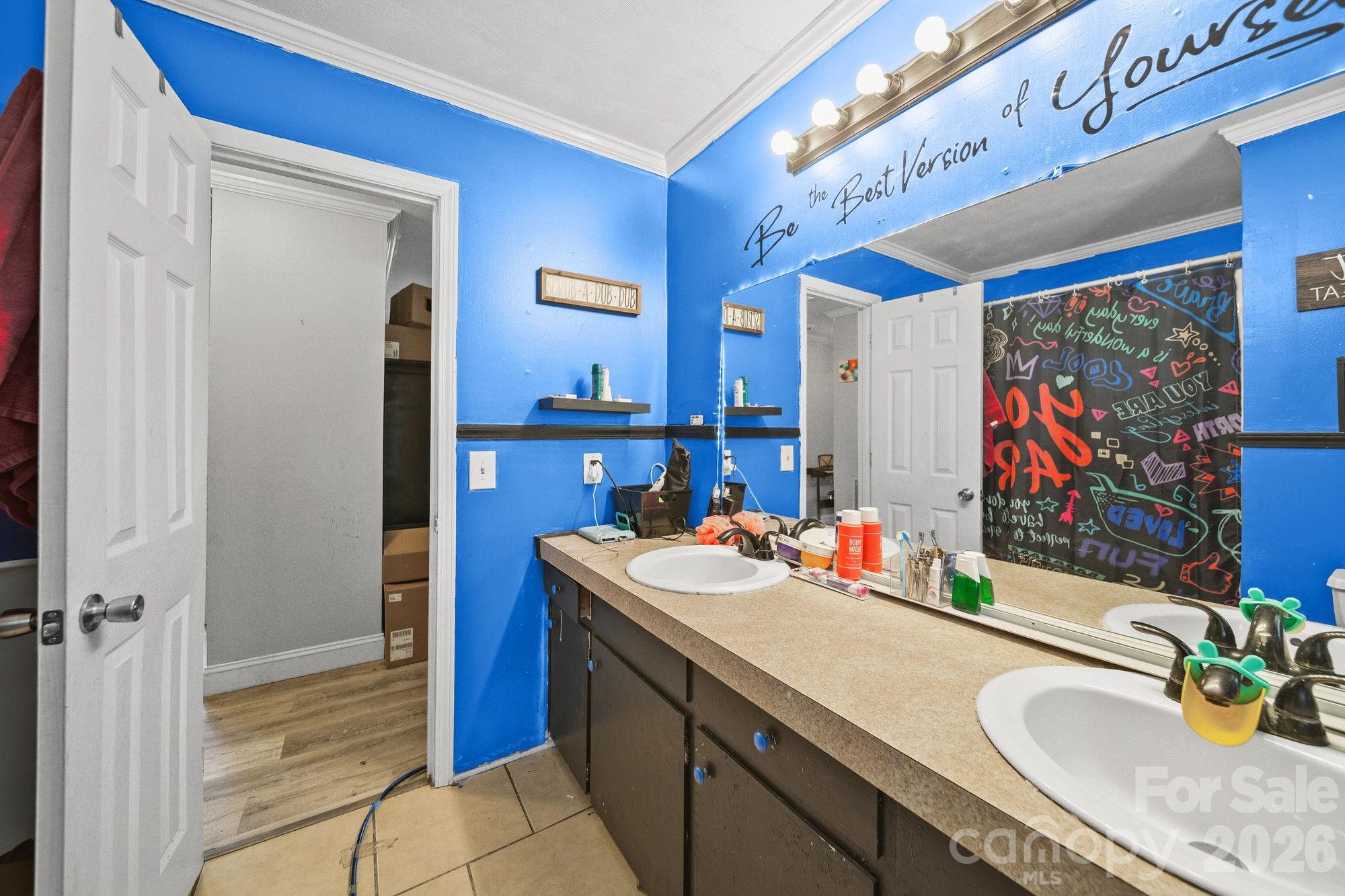 809 Elaine Drive Property Photo 16