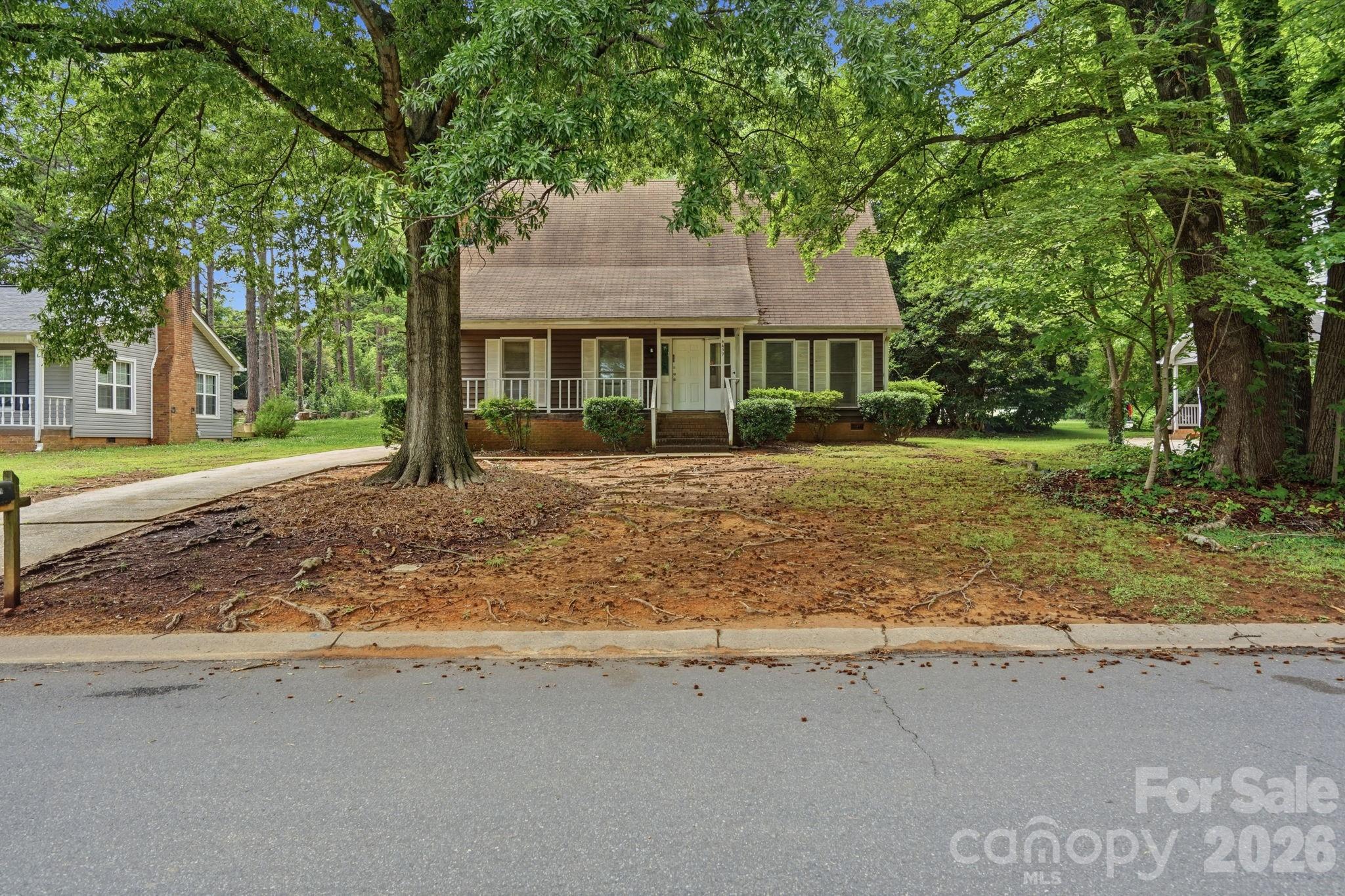 4459 Fair Springs Road Property Photo 1