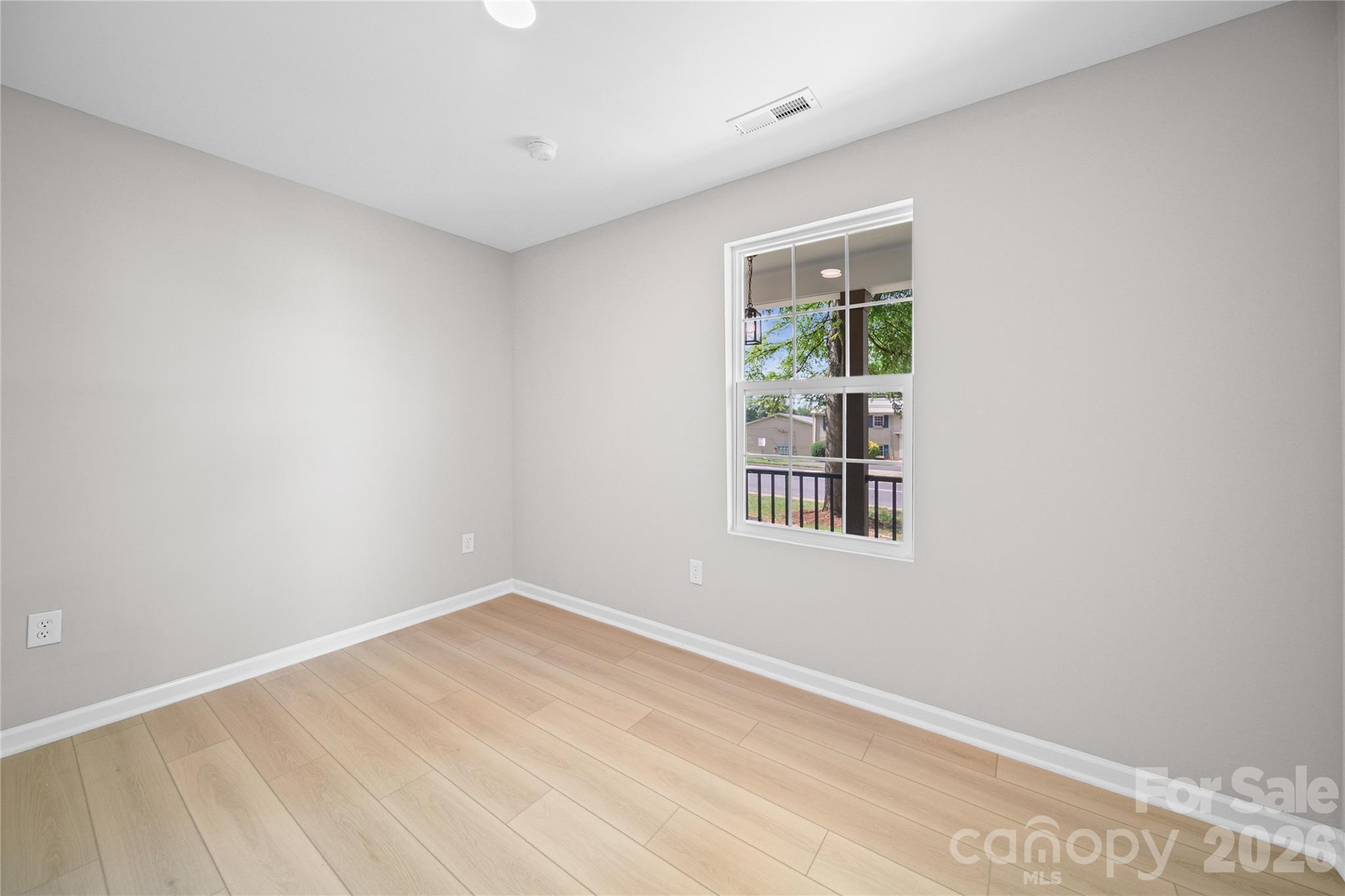 1421 Tyvola Road Property Photo 13