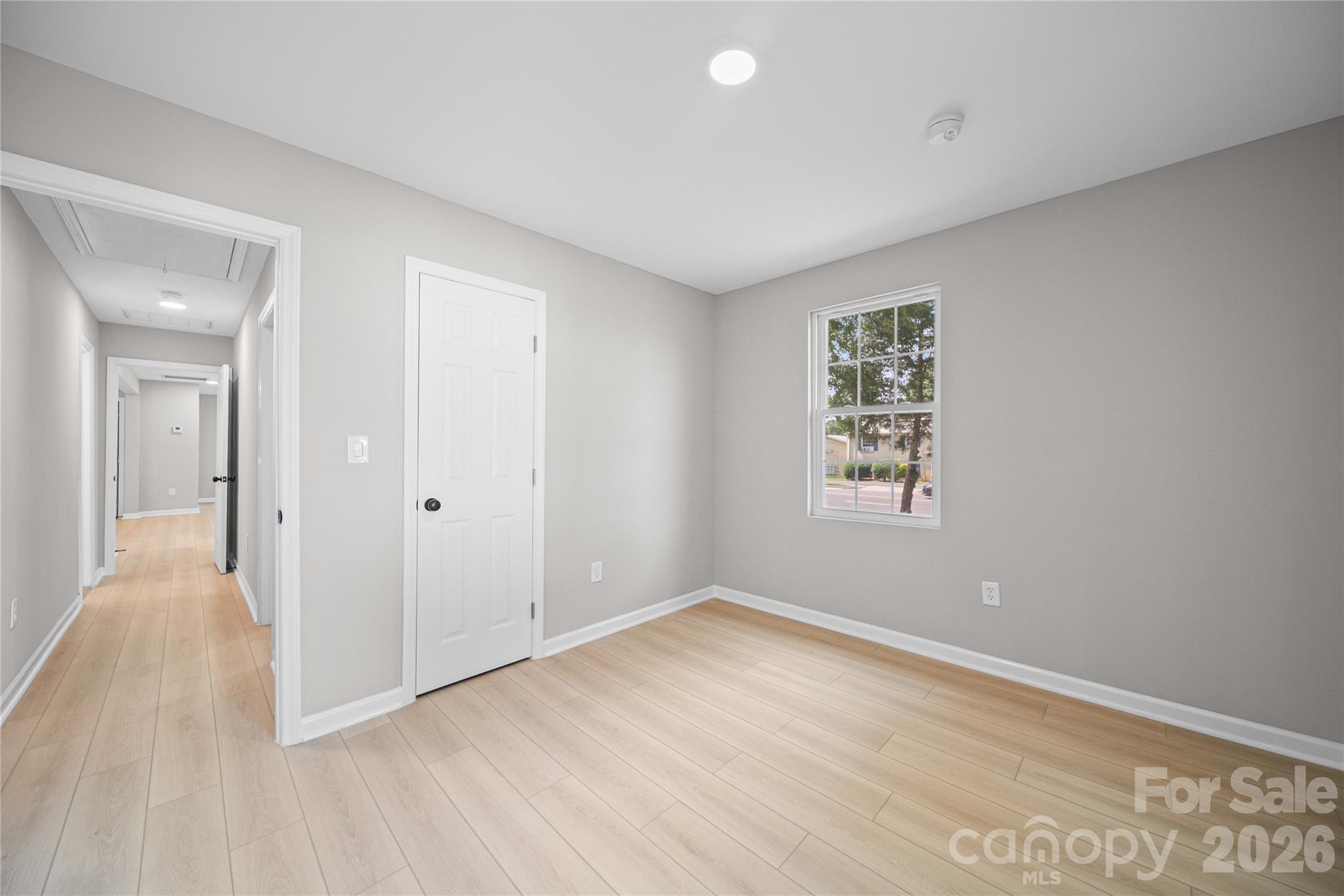 1421 Tyvola Road Property Photo 16