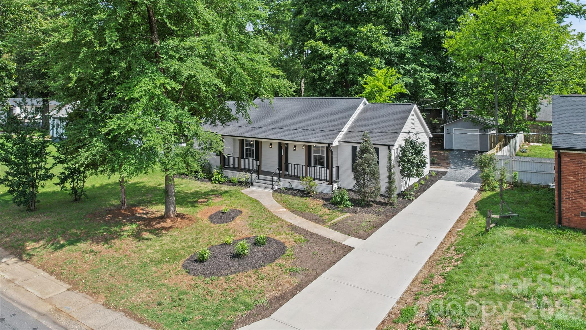 1421 Tyvola Road Property Photo 27