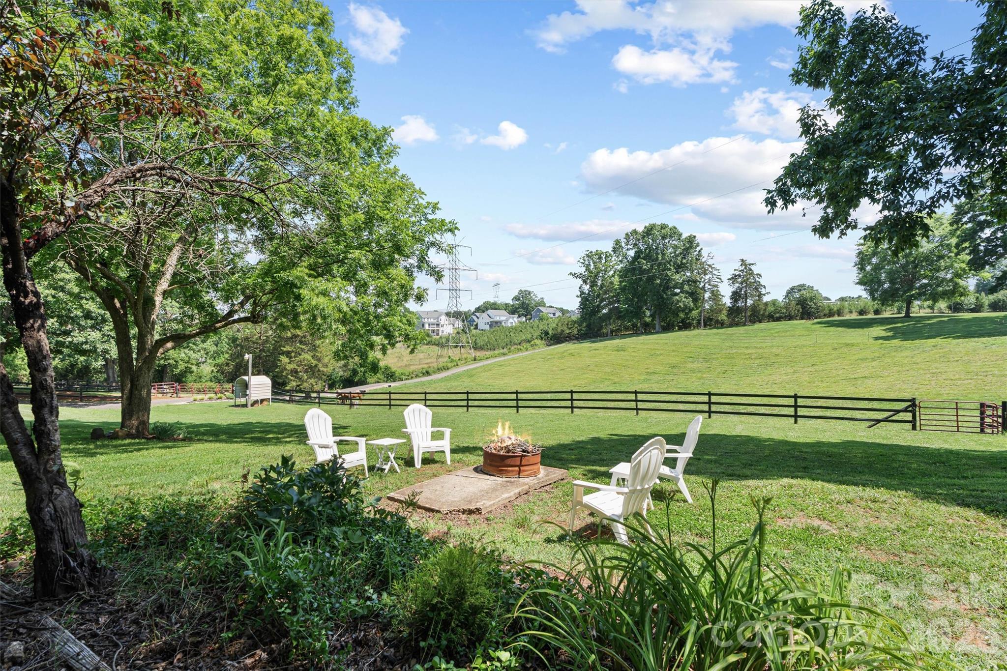 256 Johnson Dairy Road Property Photo 6
