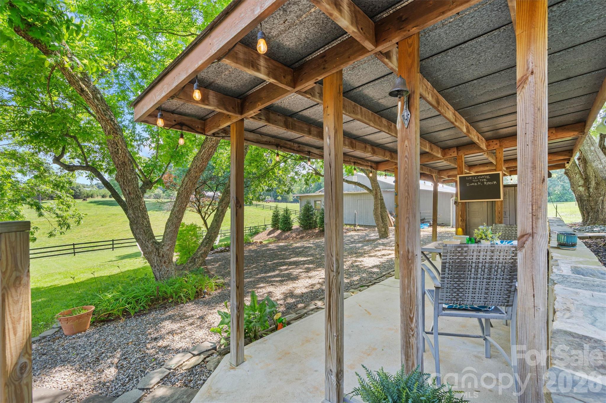 256 Johnson Dairy Road Property Photo 12