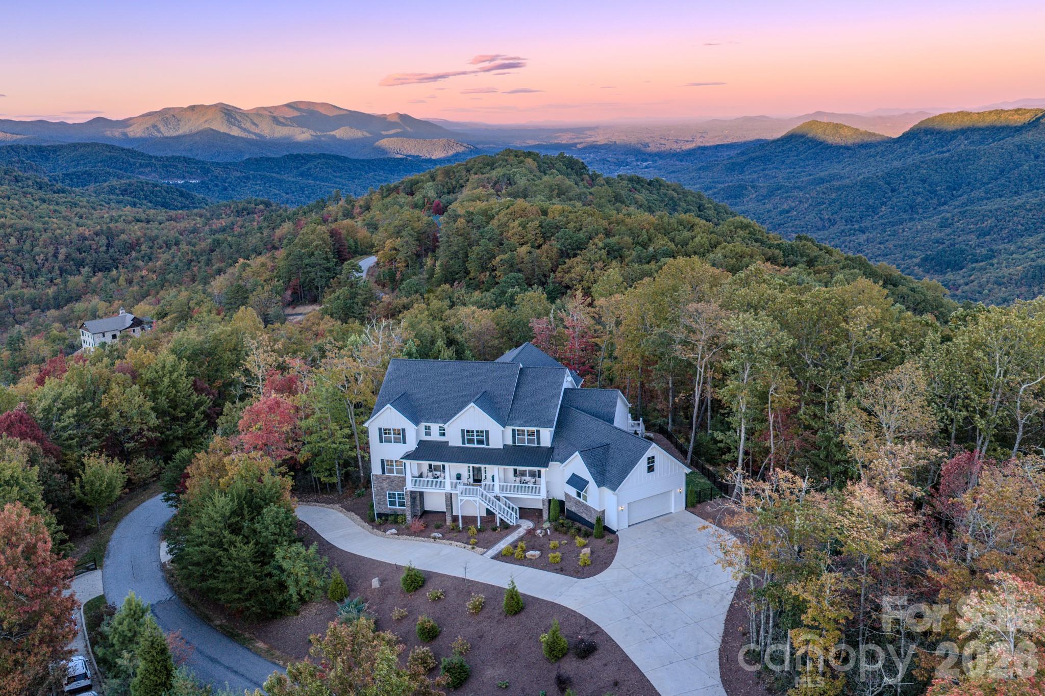 2488 Catawba Falls Parkway Property Photo 2