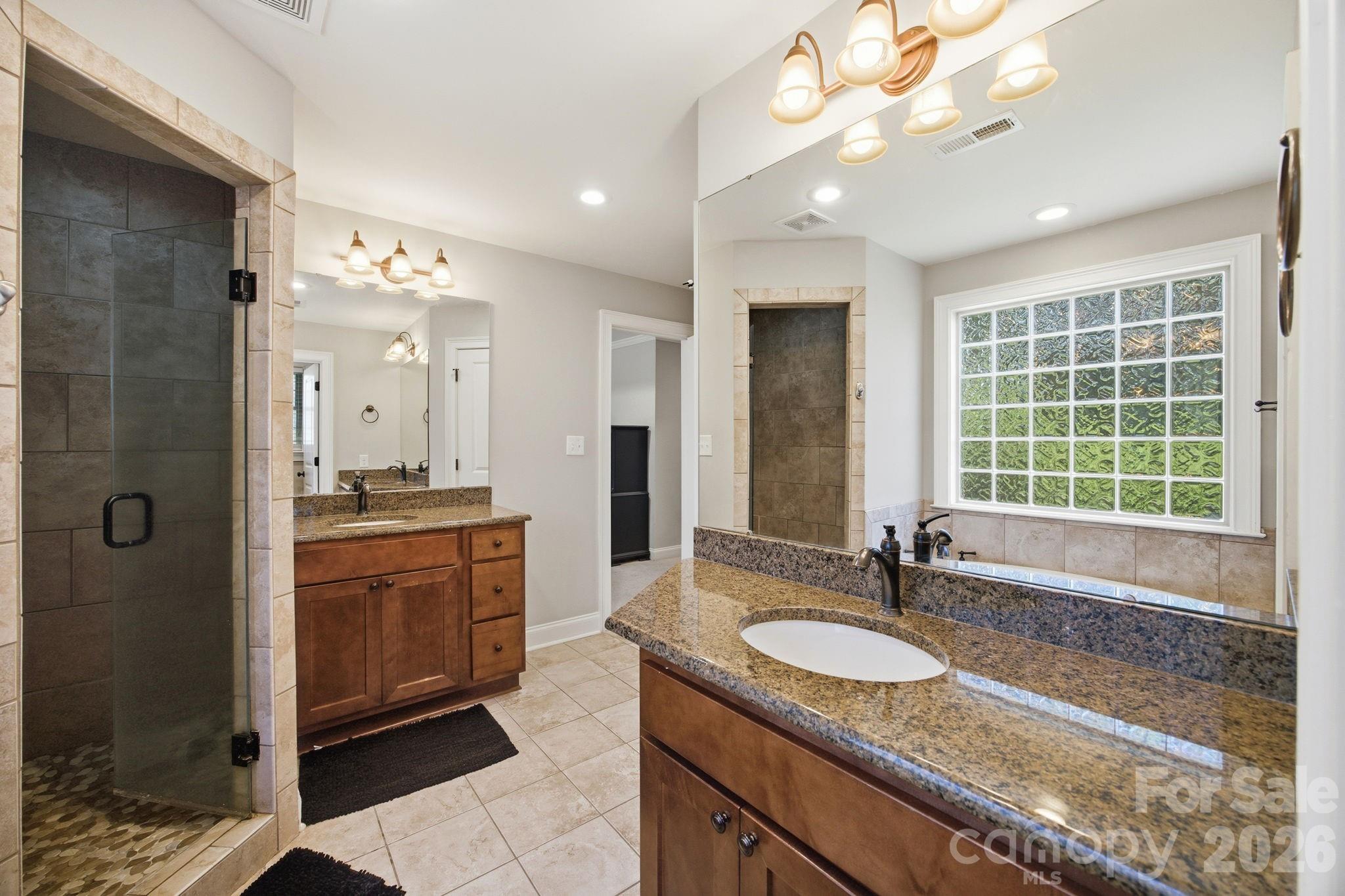 1742 Dunkirk Drive Property Photo 9