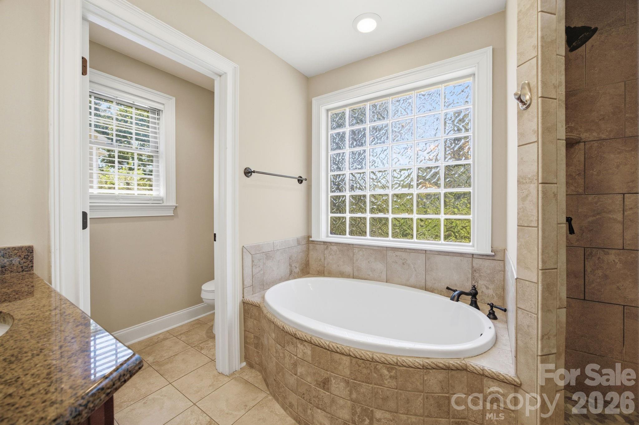 1742 Dunkirk Drive Property Photo 10