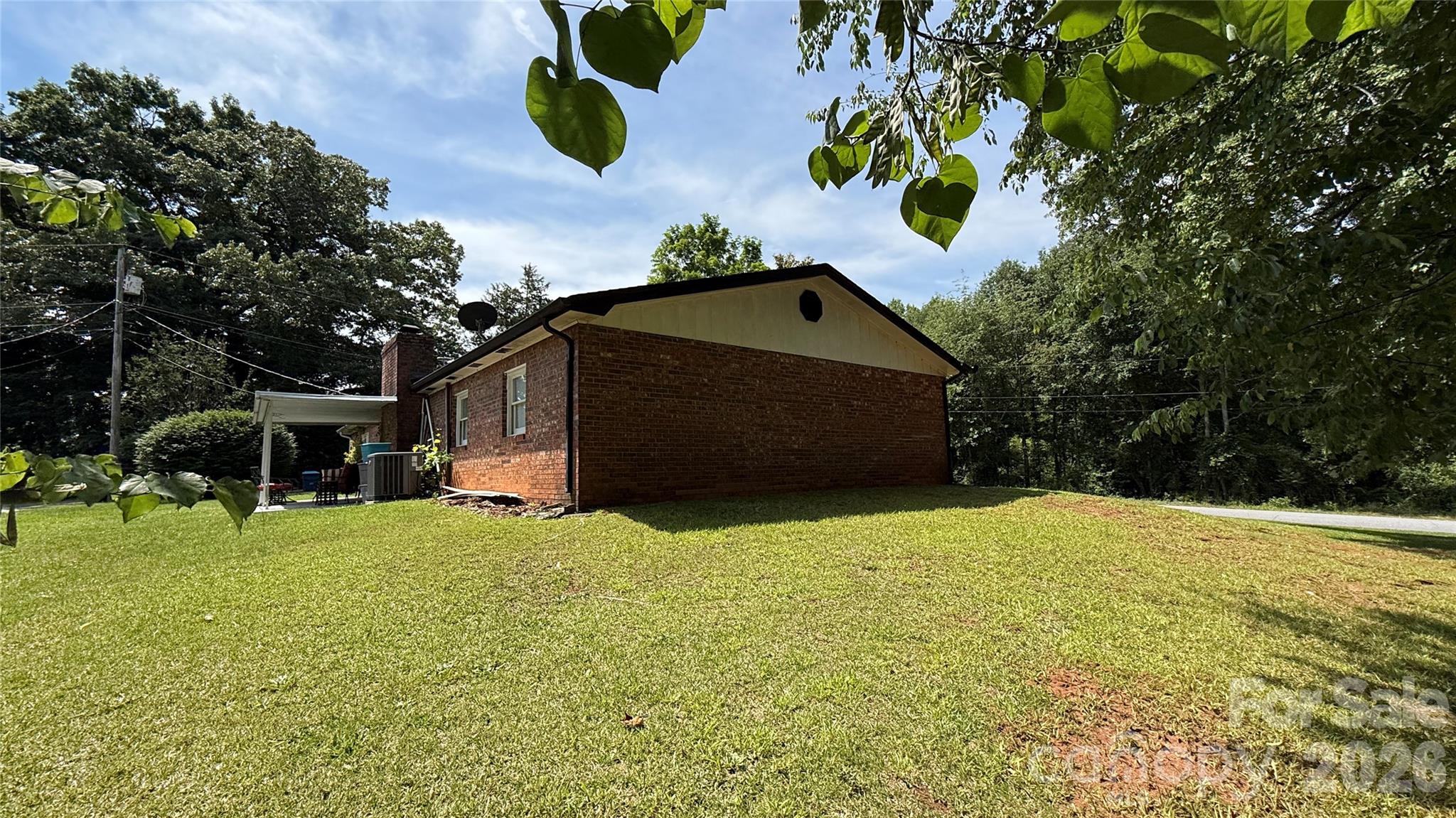 172 Parkland Drive Property Photo 4