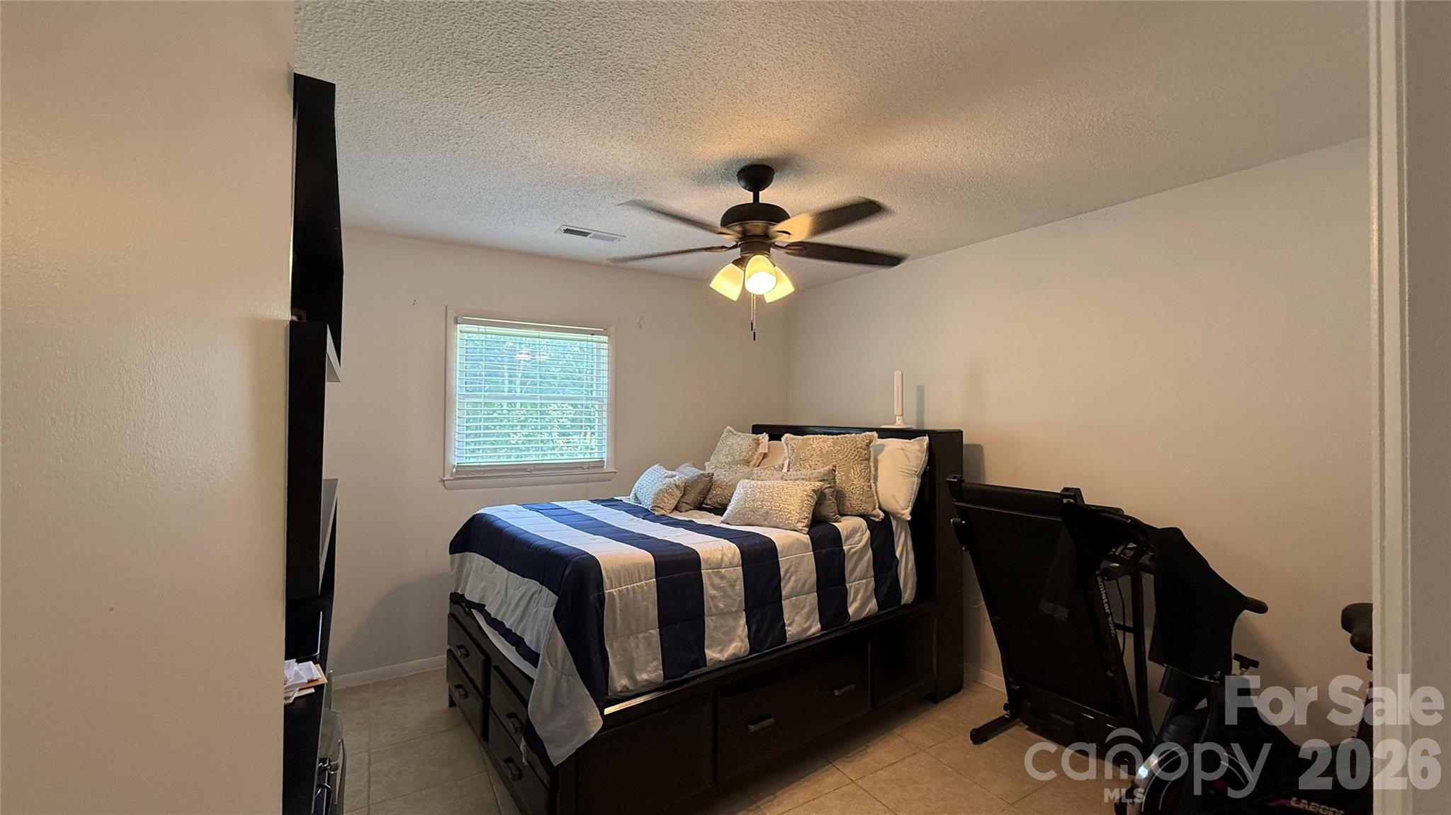 172 Parkland Drive Property Photo 15