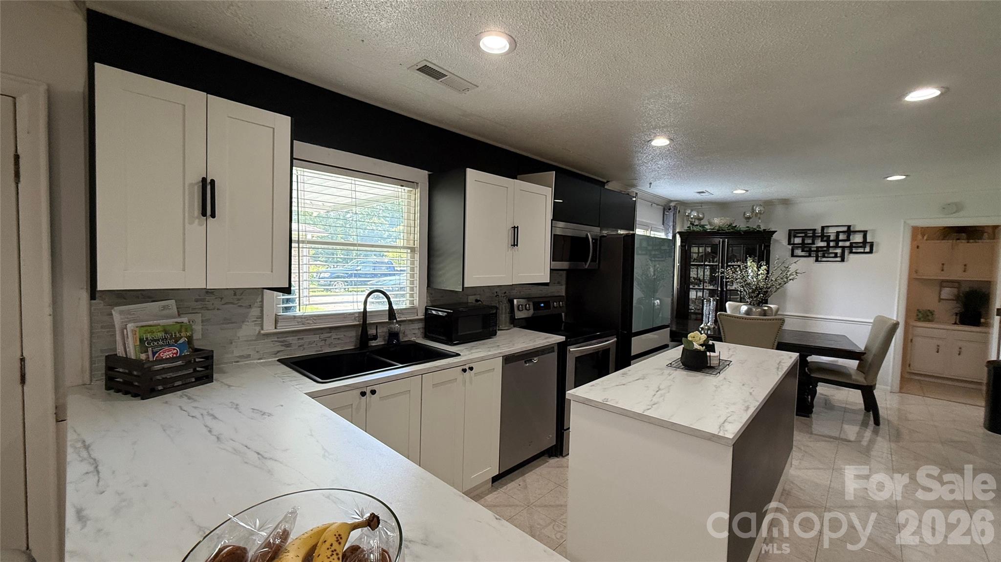 172 Parkland Drive Property Photo 21