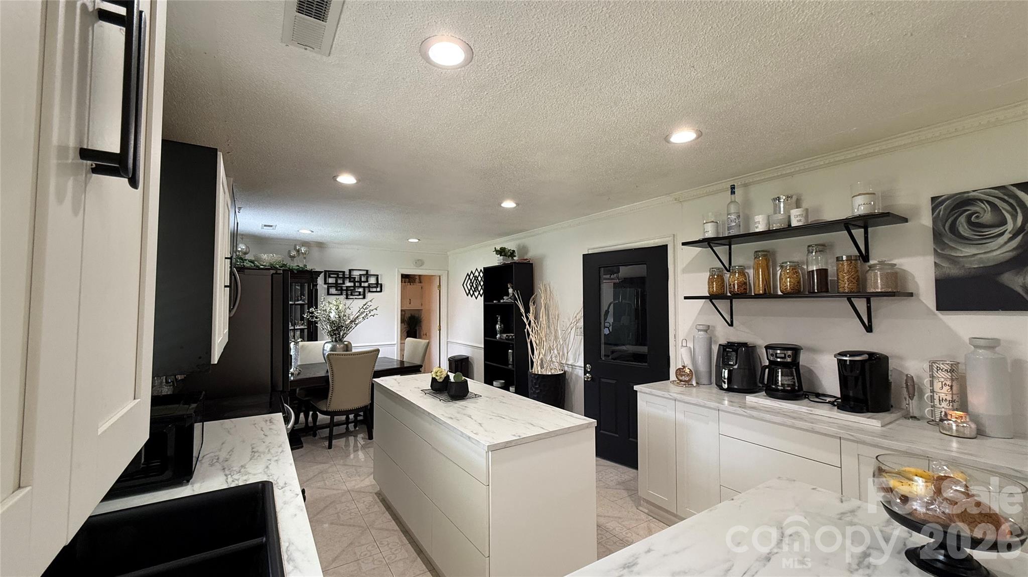 172 Parkland Drive Property Photo 22