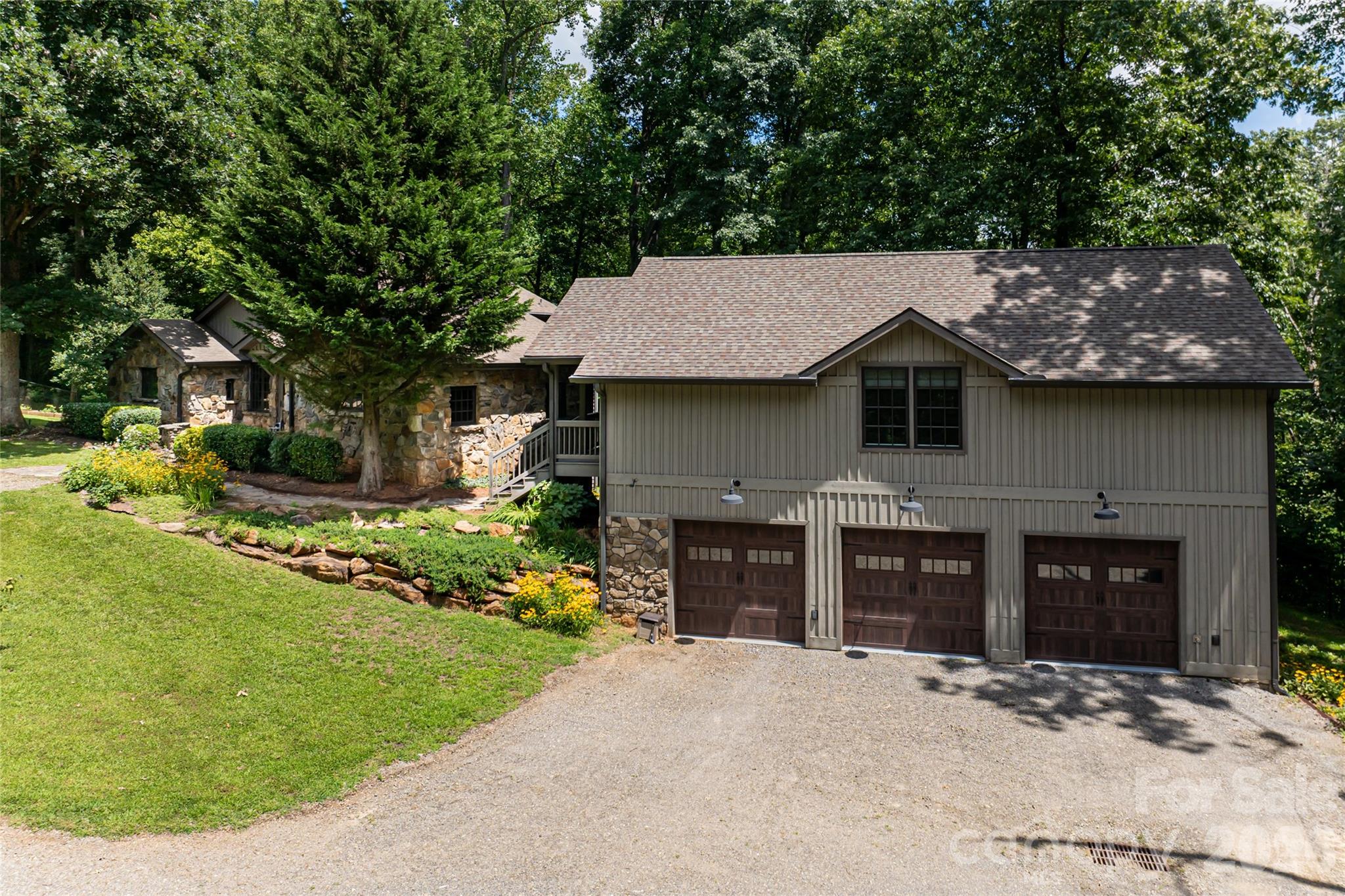 711 Shawnee Trail Property Photo 42