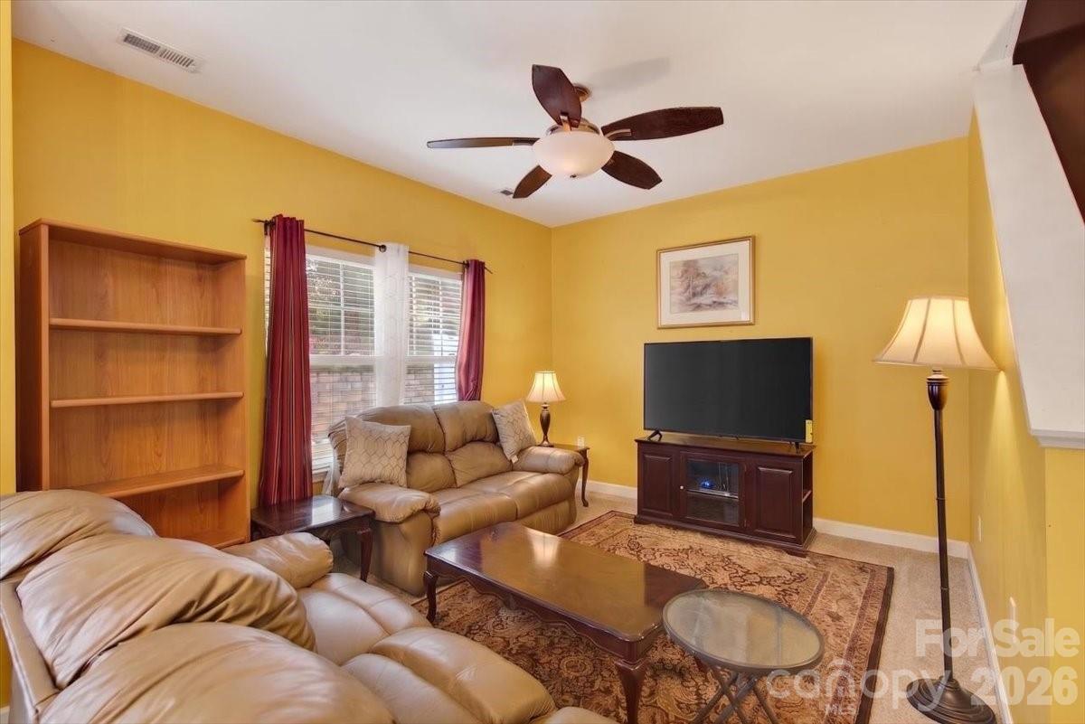 5927 Pisgah Way Property Photo 11