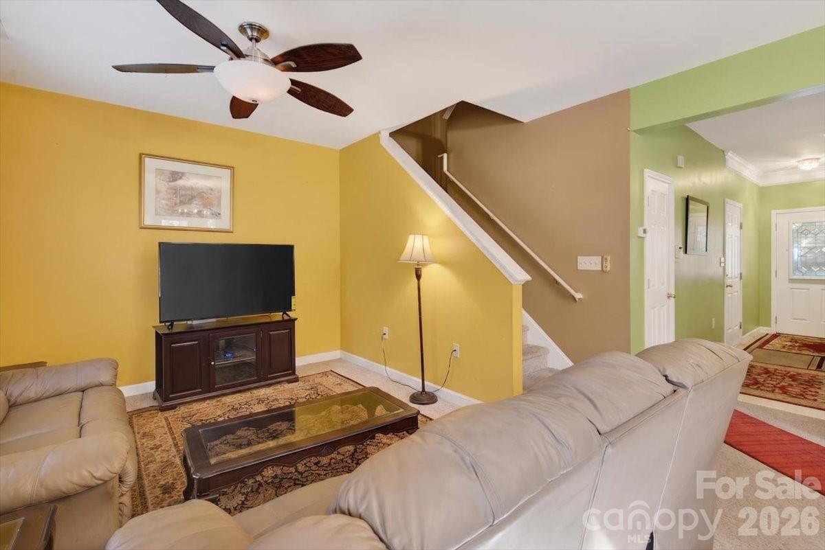 5927 Pisgah Way Property Photo 13
