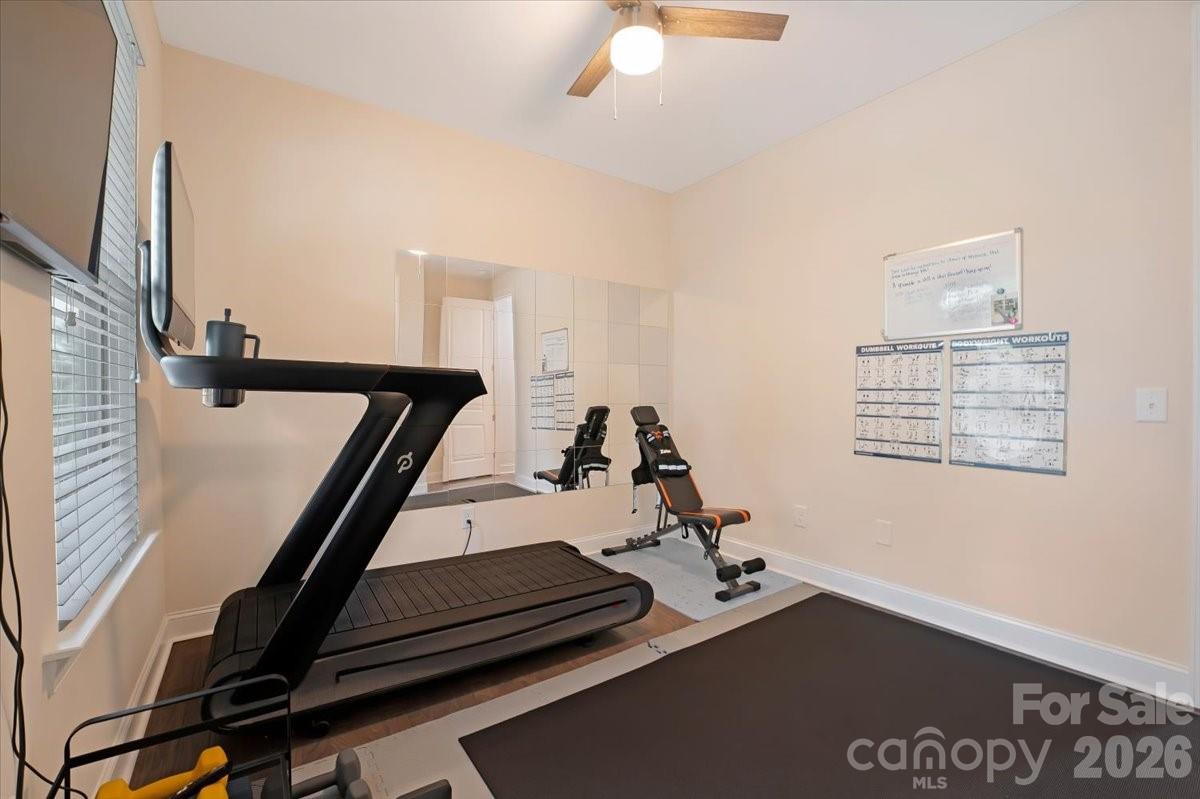 17534 Austins Creek Drive Property Photo 6