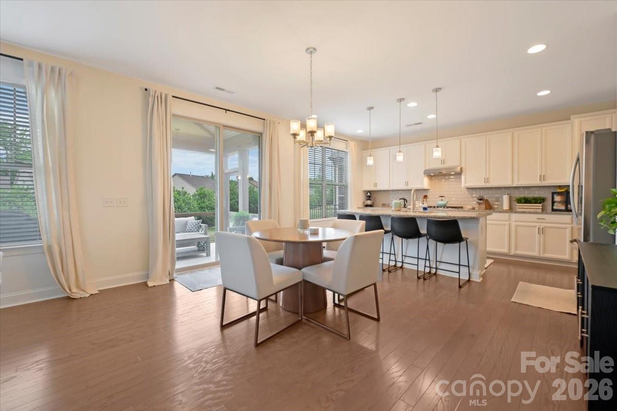 17534 Austins Creek Drive Property Photo 12