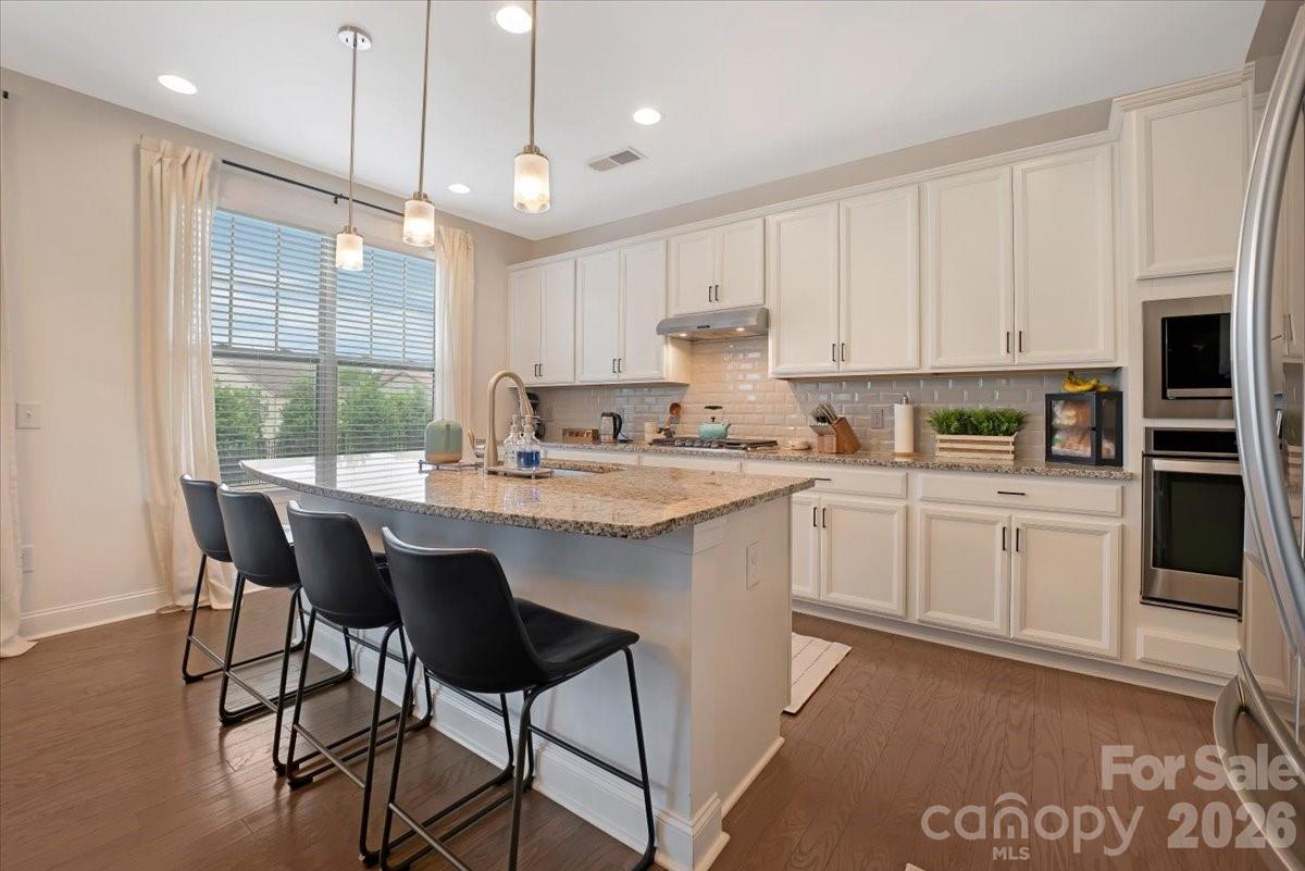 17534 Austins Creek Drive Property Photo 14