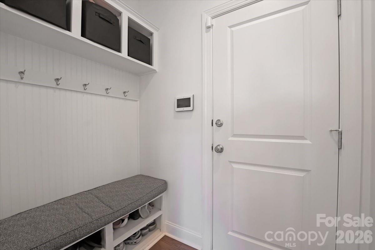 17534 Austins Creek Drive Property Photo 17