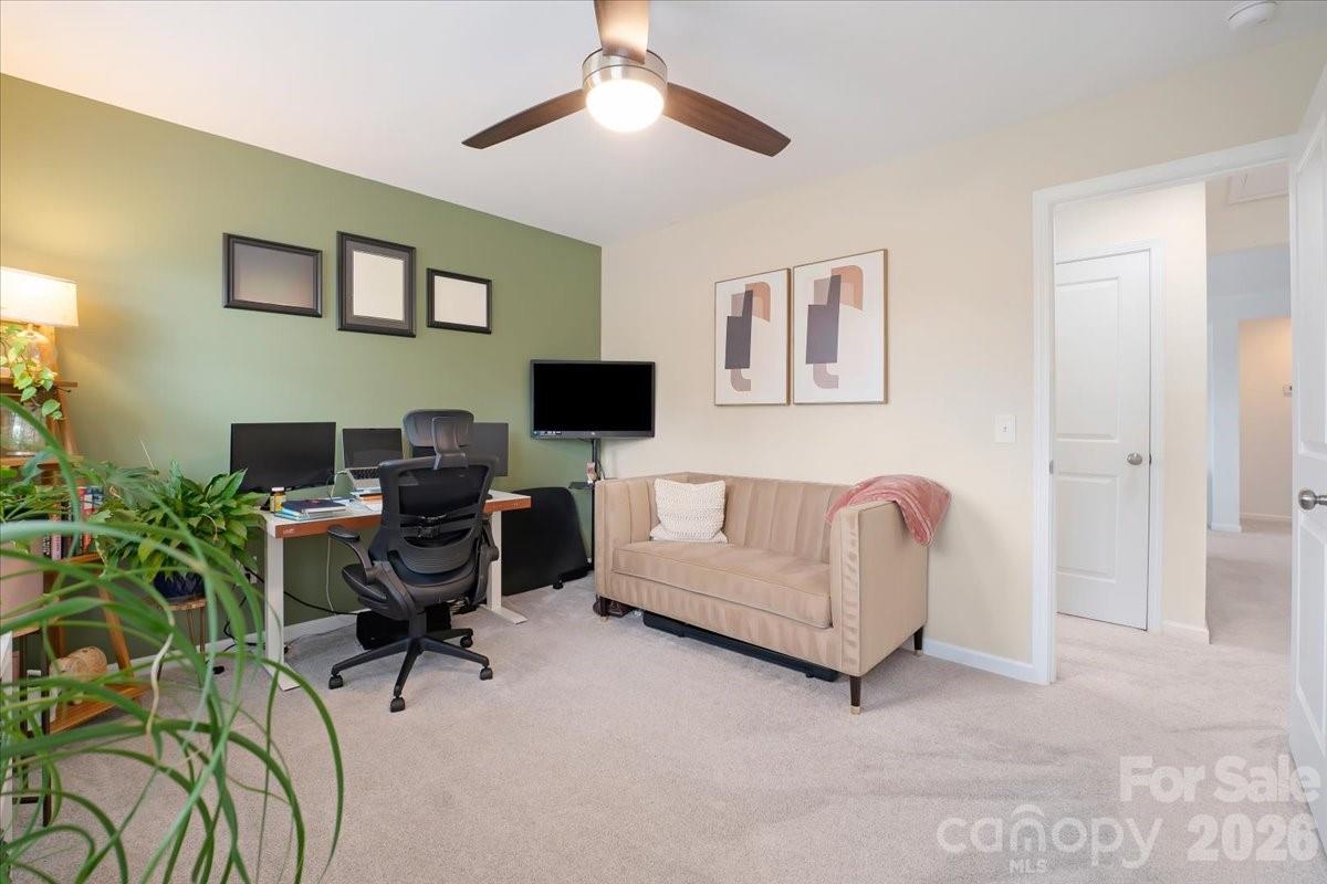 17534 Austins Creek Drive Property Photo 22