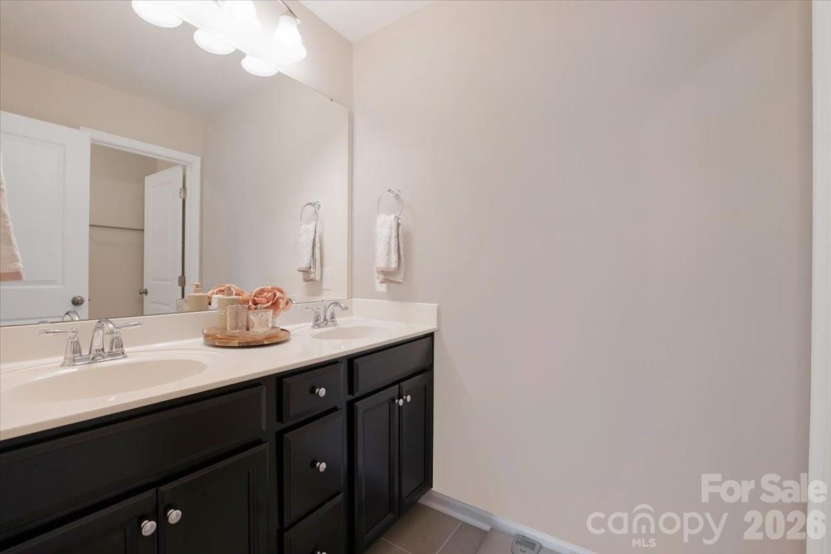 17534 Austins Creek Drive Property Photo 23