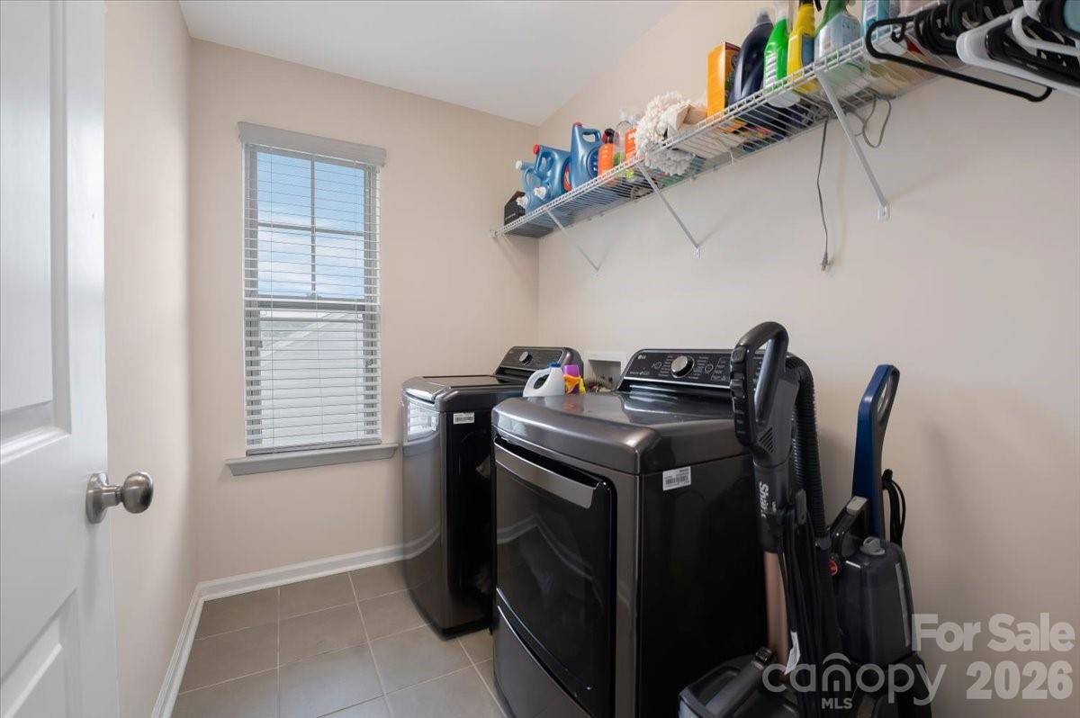 17534 Austins Creek Drive Property Photo 25