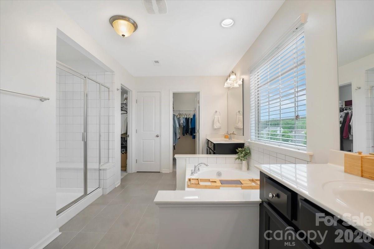 17534 Austins Creek Drive Property Photo 36