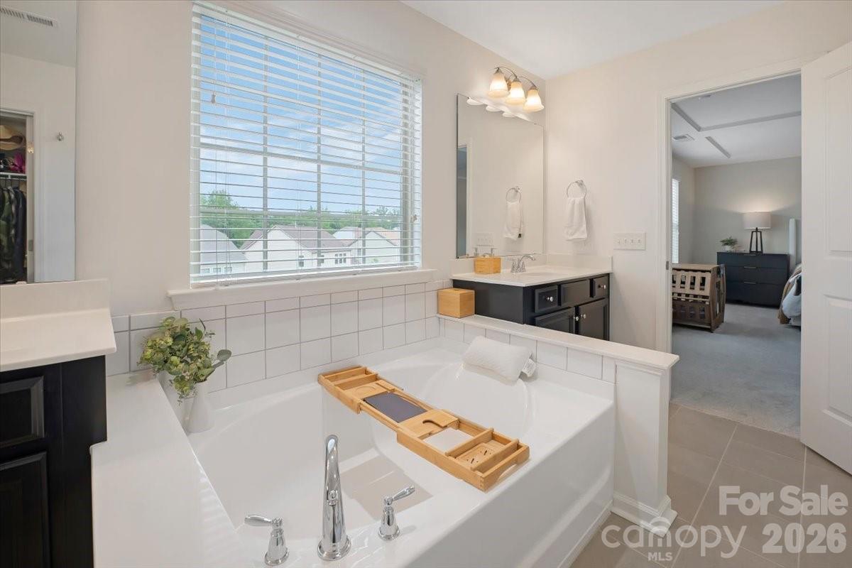 17534 Austins Creek Drive Property Photo 37