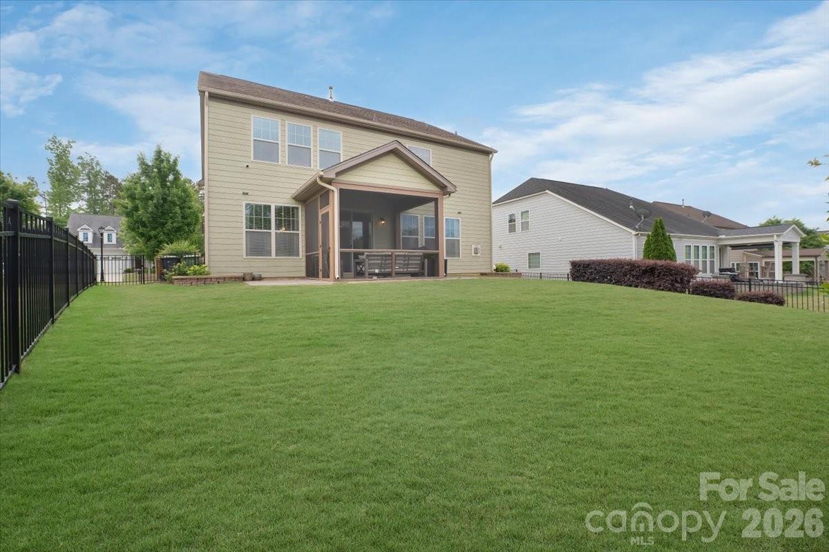 17534 Austins Creek Drive Property Photo 42
