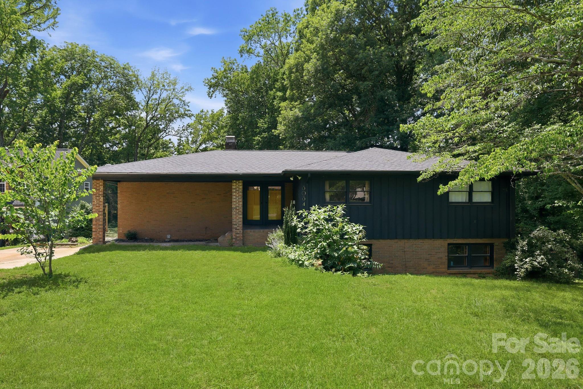 3034 Eastburn Road Property Photo 1