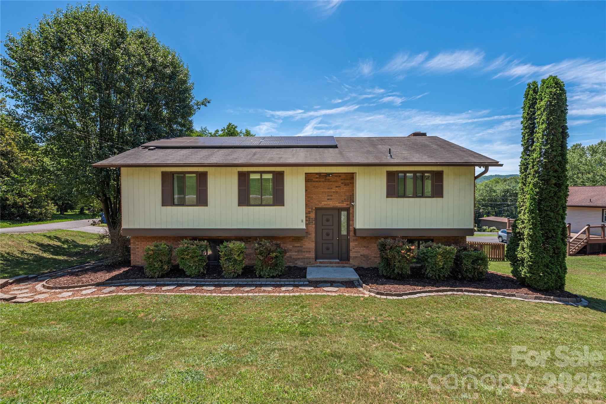 99 Young Drive Property Photo 1