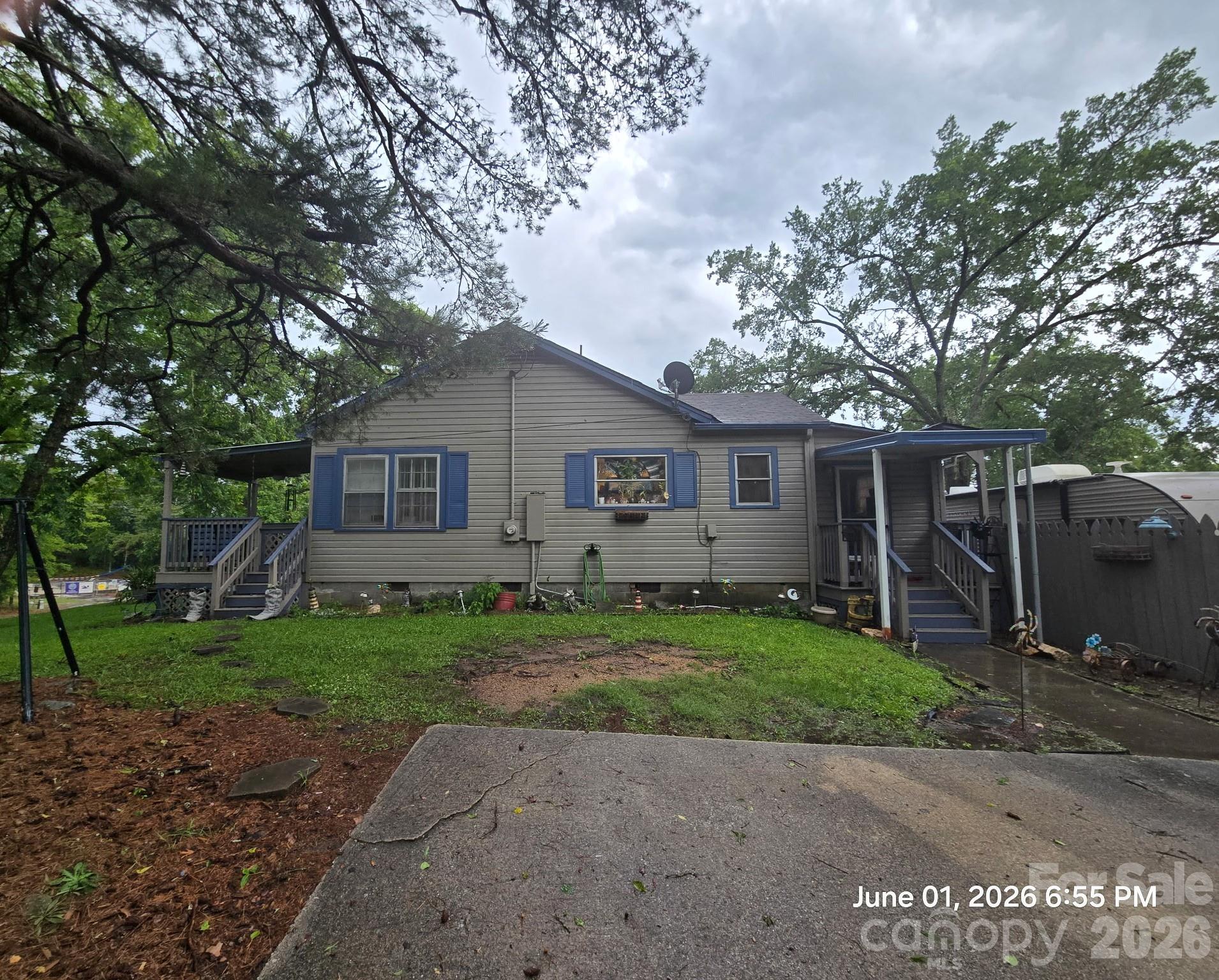 191 W End Street Property Photo 18