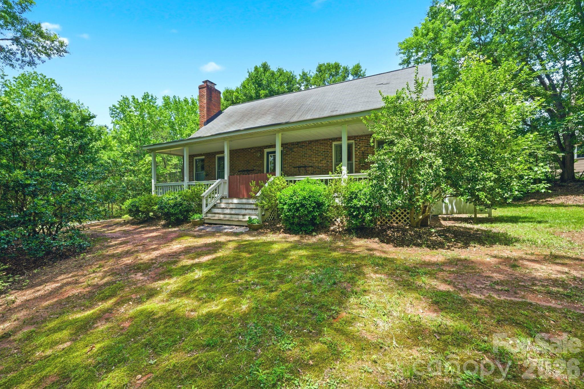 9143 Sadlers Ridge Road Property Photo 4