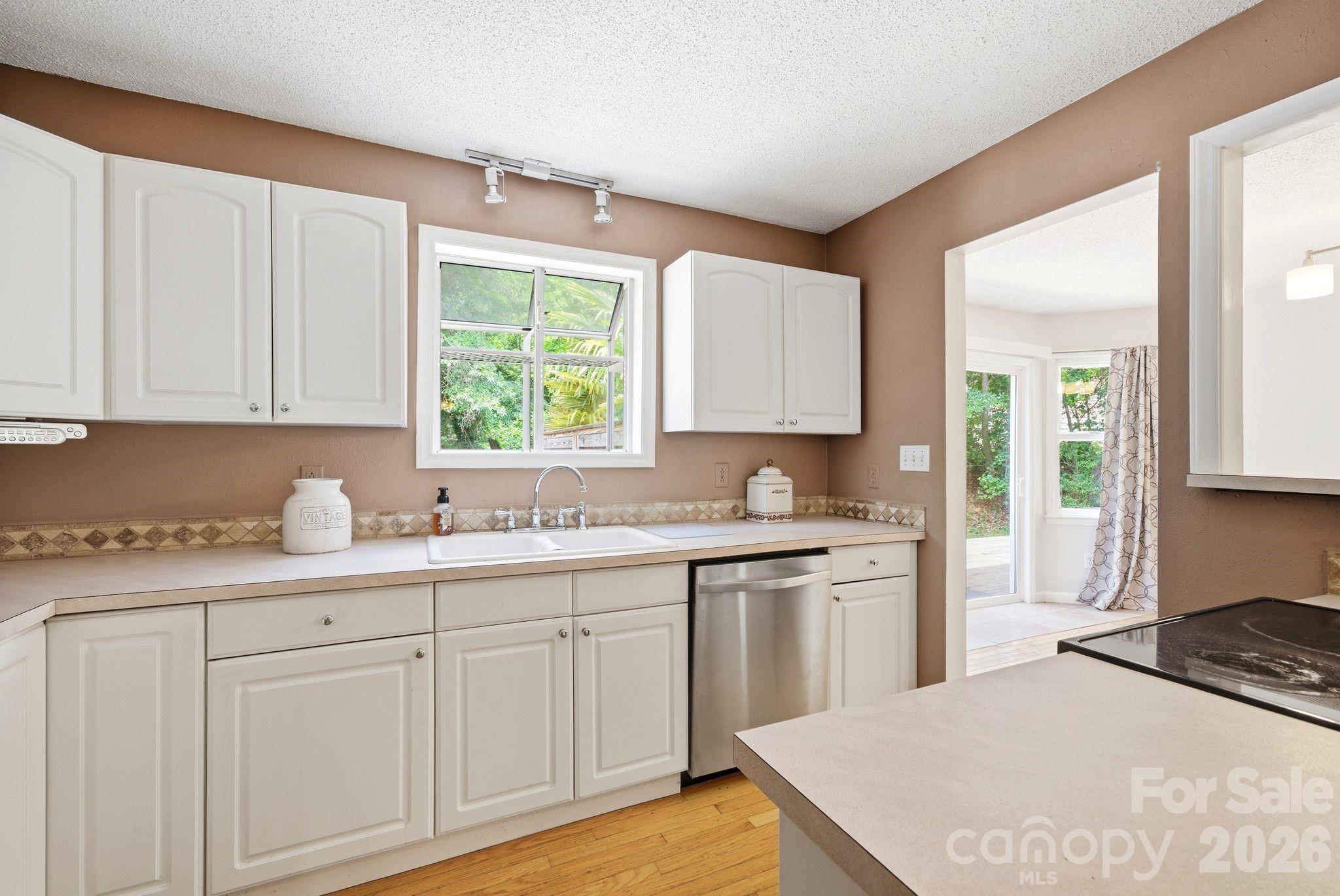 9143 Sadlers Ridge Road Property Photo 10