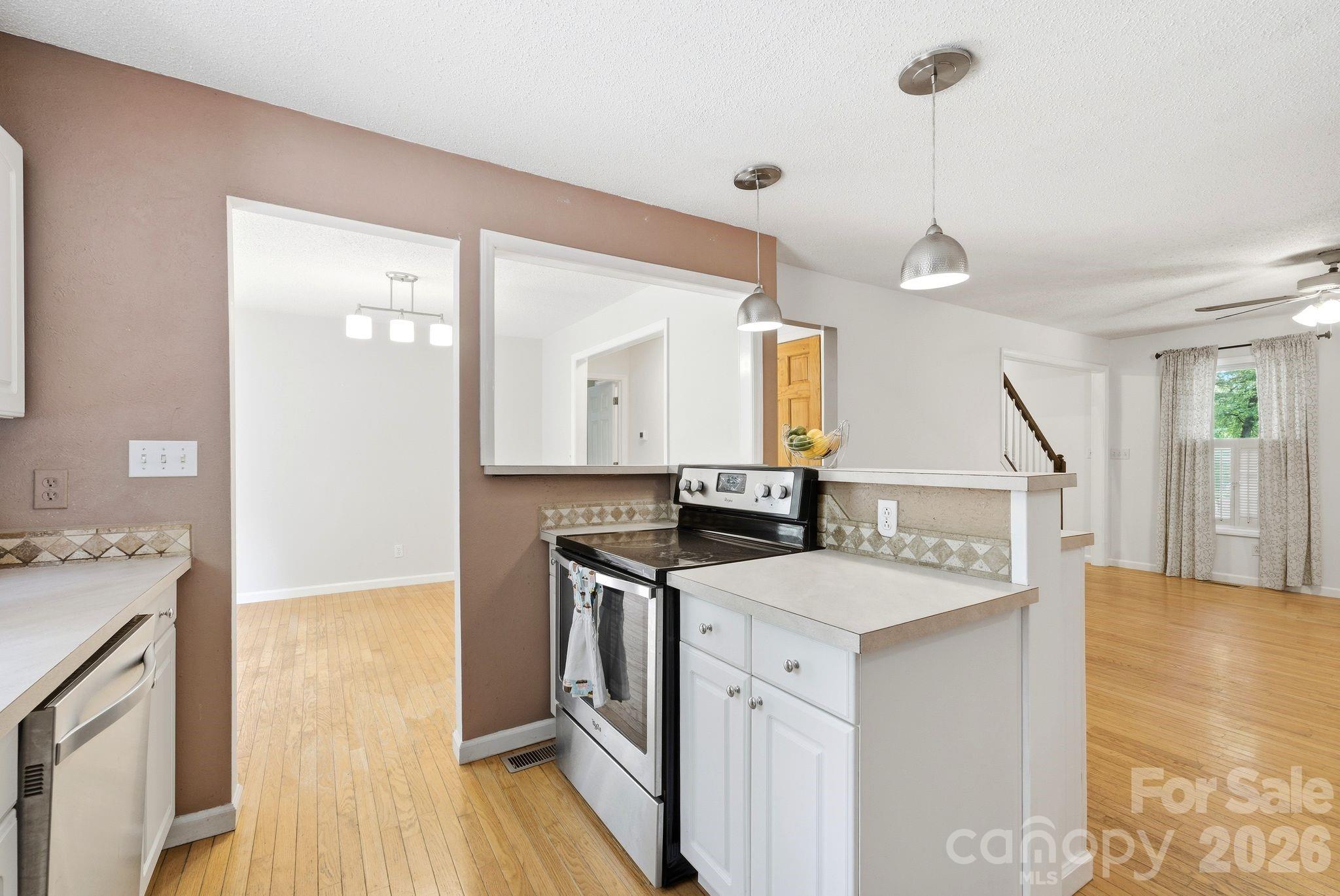 9143 Sadlers Ridge Road Property Photo 11