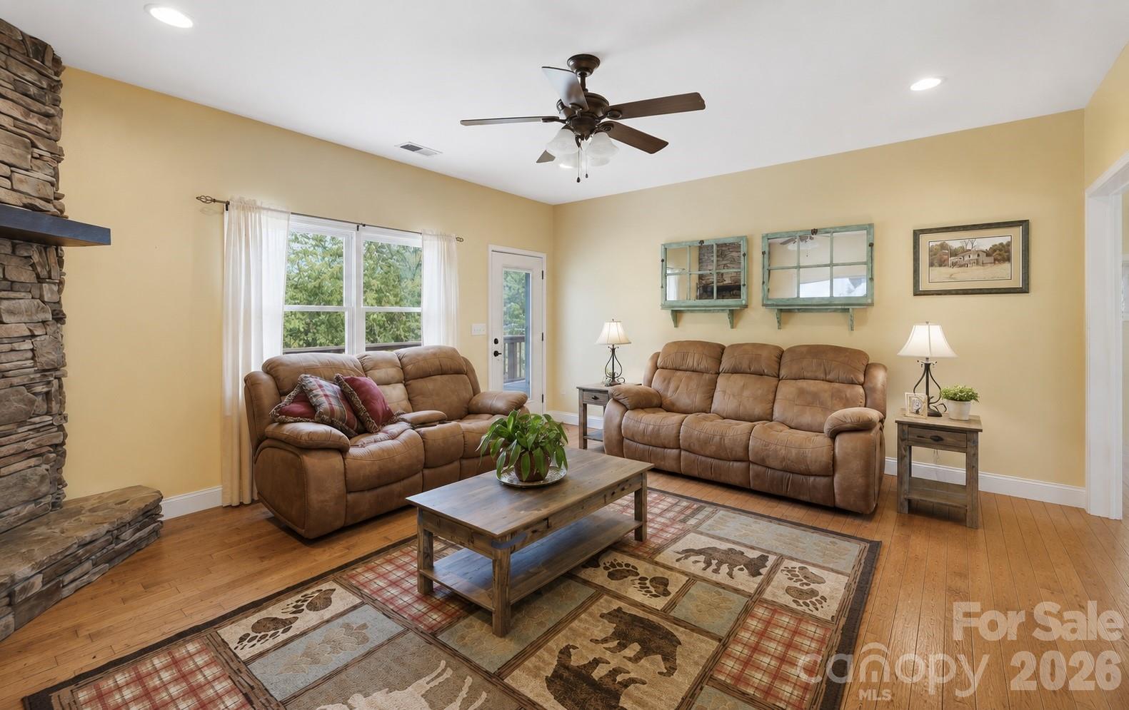 409 Tall Timbers Lane Property Photo 6