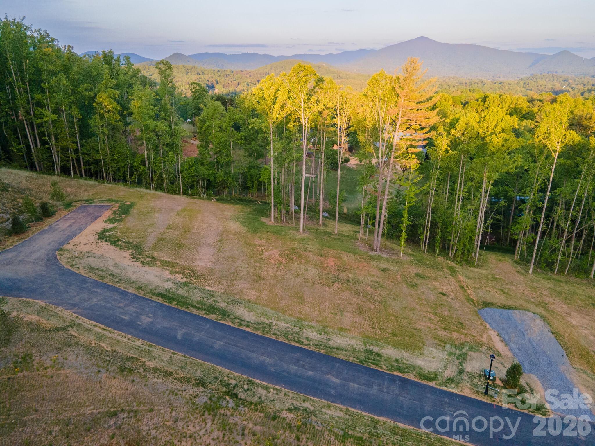 443 Irvine Drive Property Photo 1