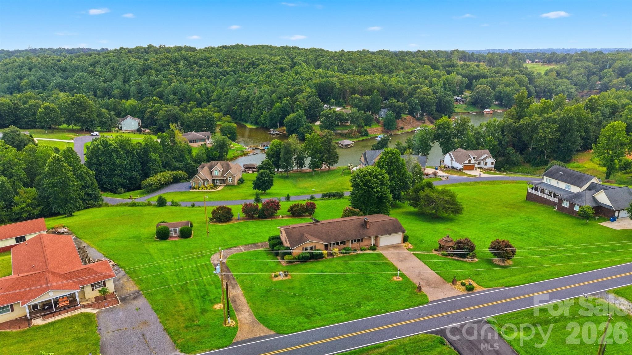 5305 Icard Ridge Road Property Photo 2