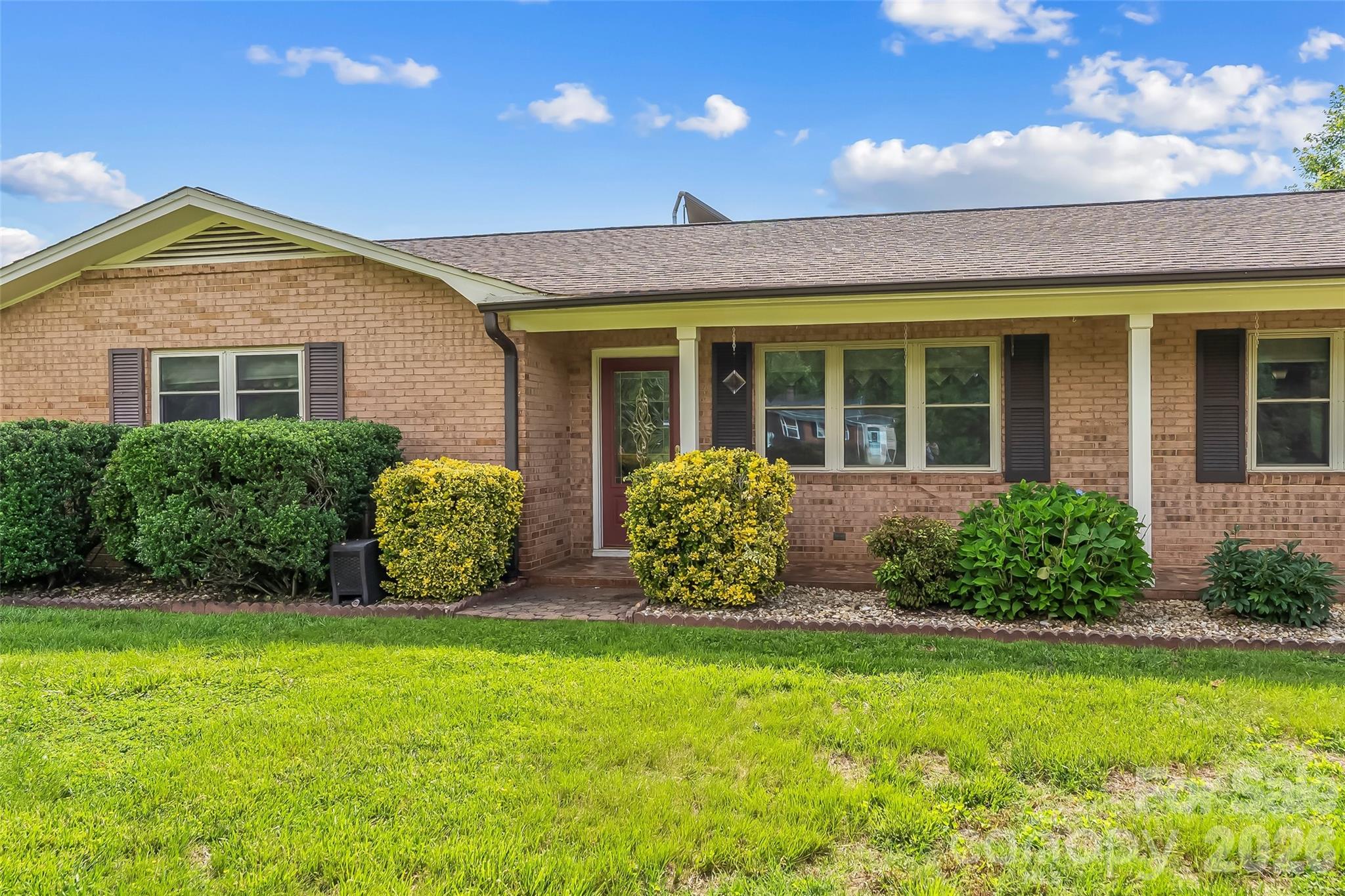 5305 Icard Ridge Road Property Photo 6