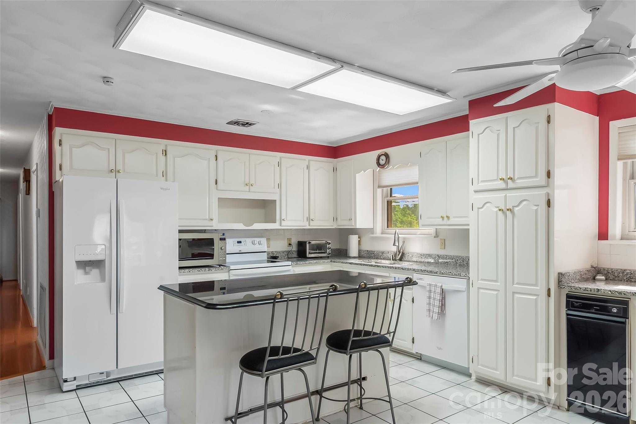5305 Icard Ridge Road Property Photo 12