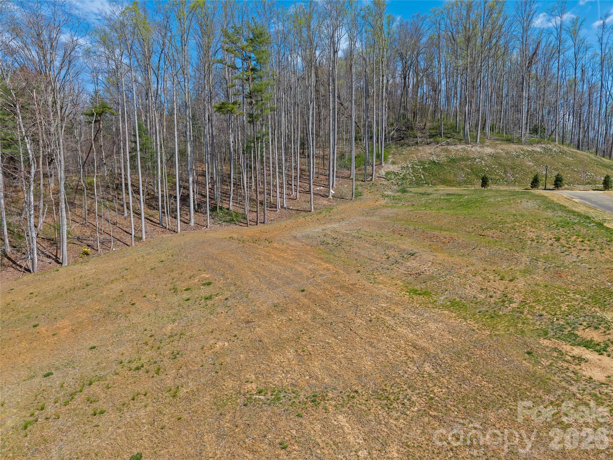 444 Irvine Drive Property Photo 9