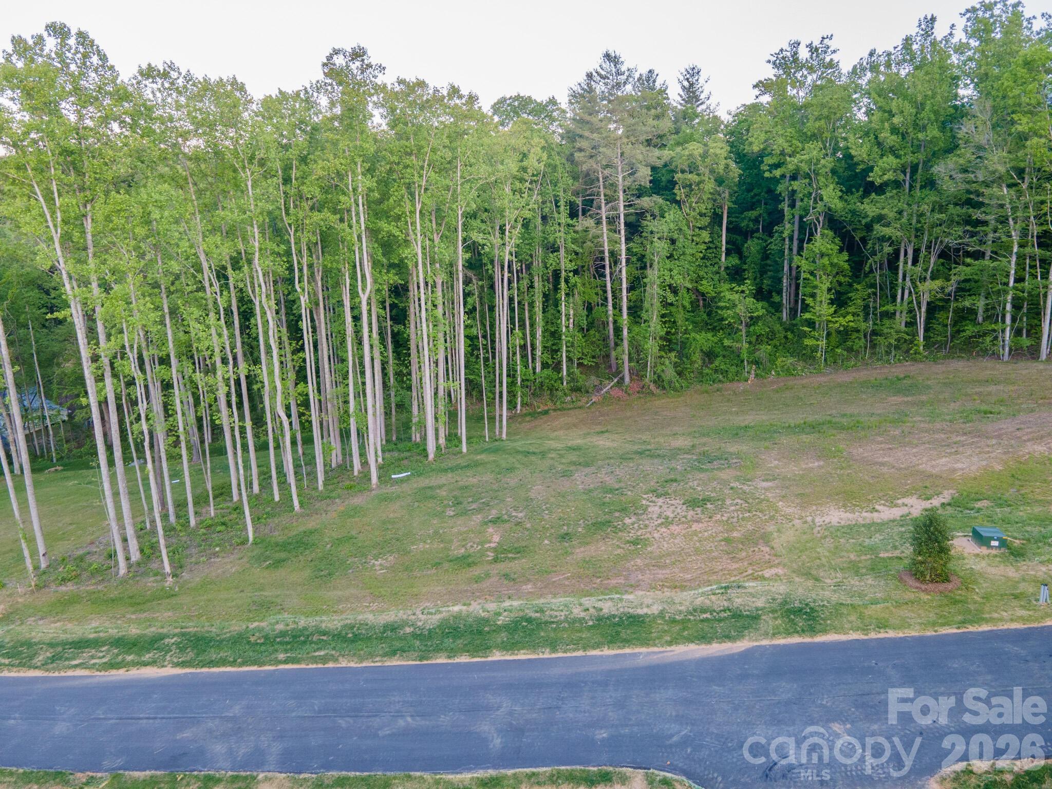 432 Irvine Drive Property Photo 6
