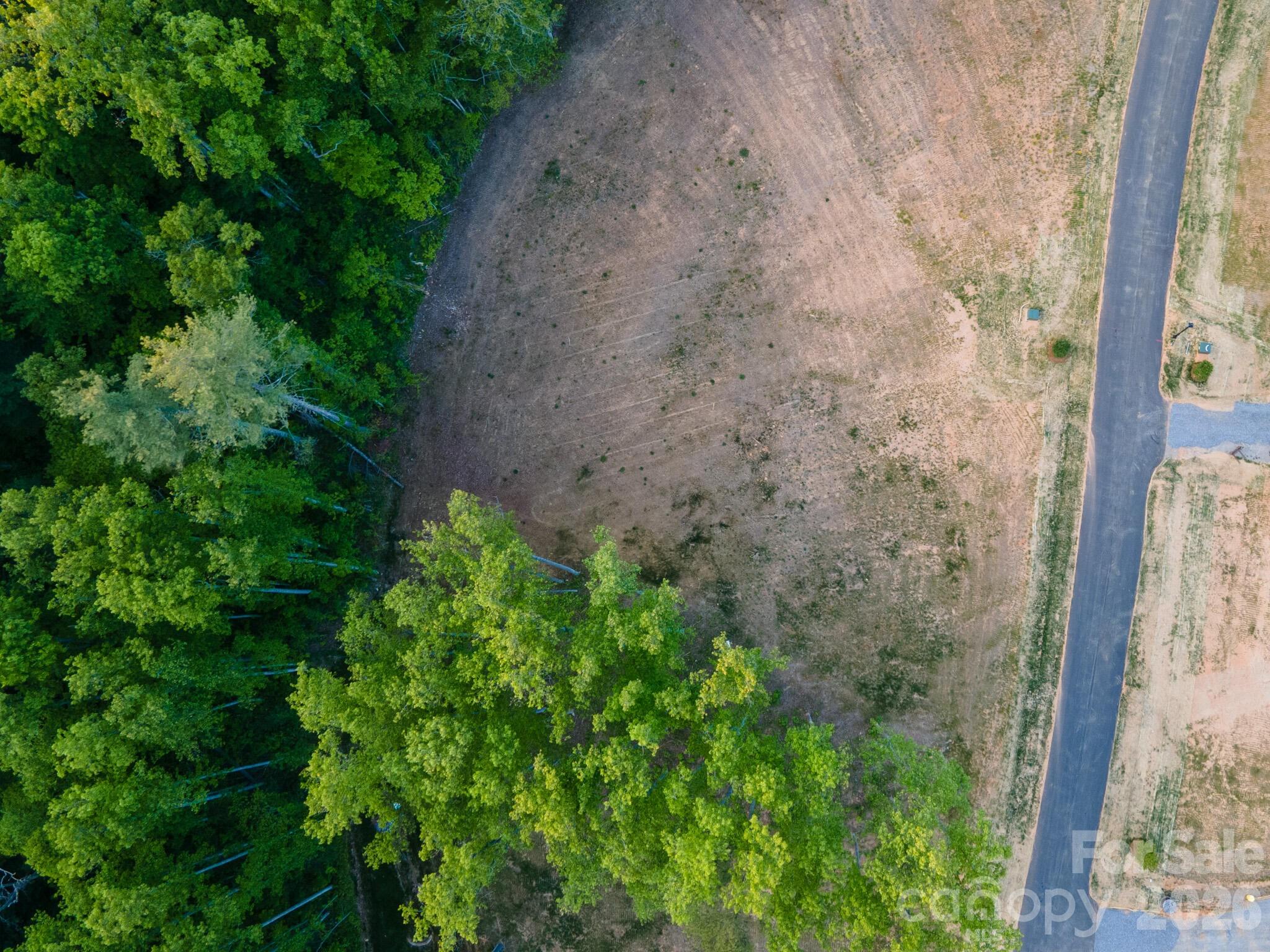432 Irvine Drive Property Photo 7