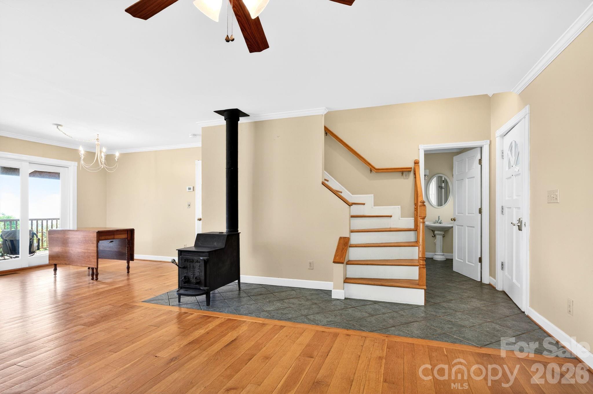 58 Randall Drive Property Photo 5