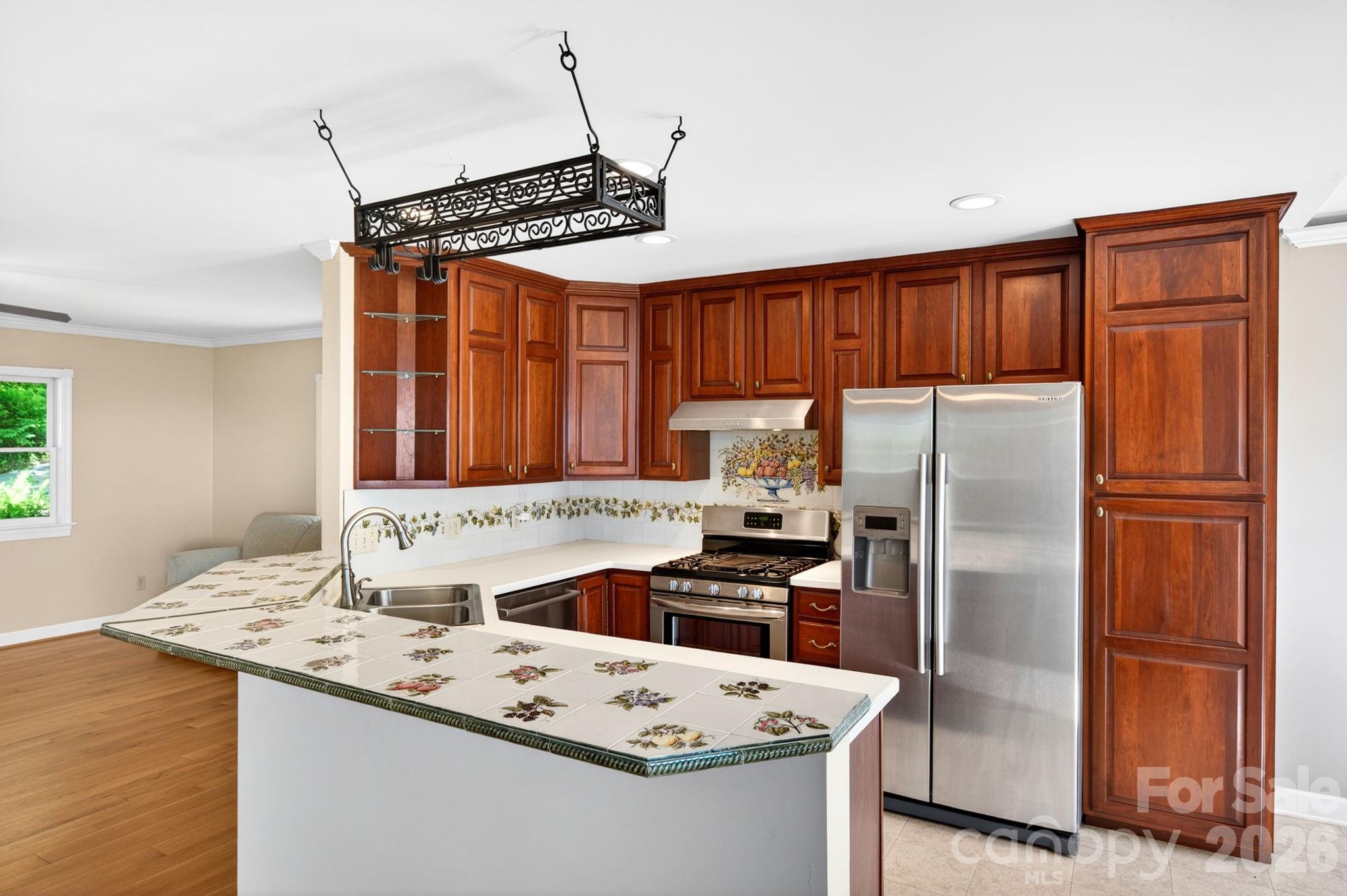 58 Randall Drive Property Photo 8