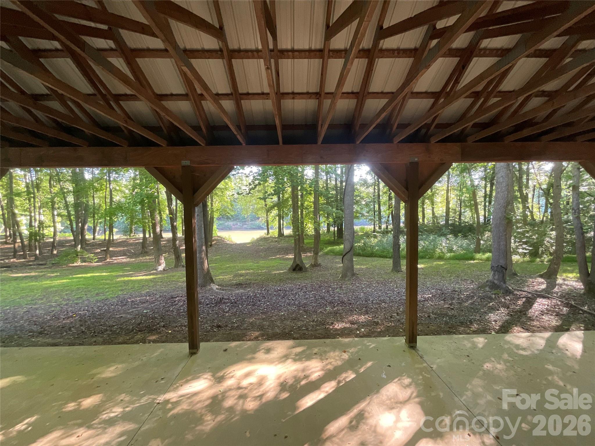 105 Whispering Pines Lane Property Photo 13
